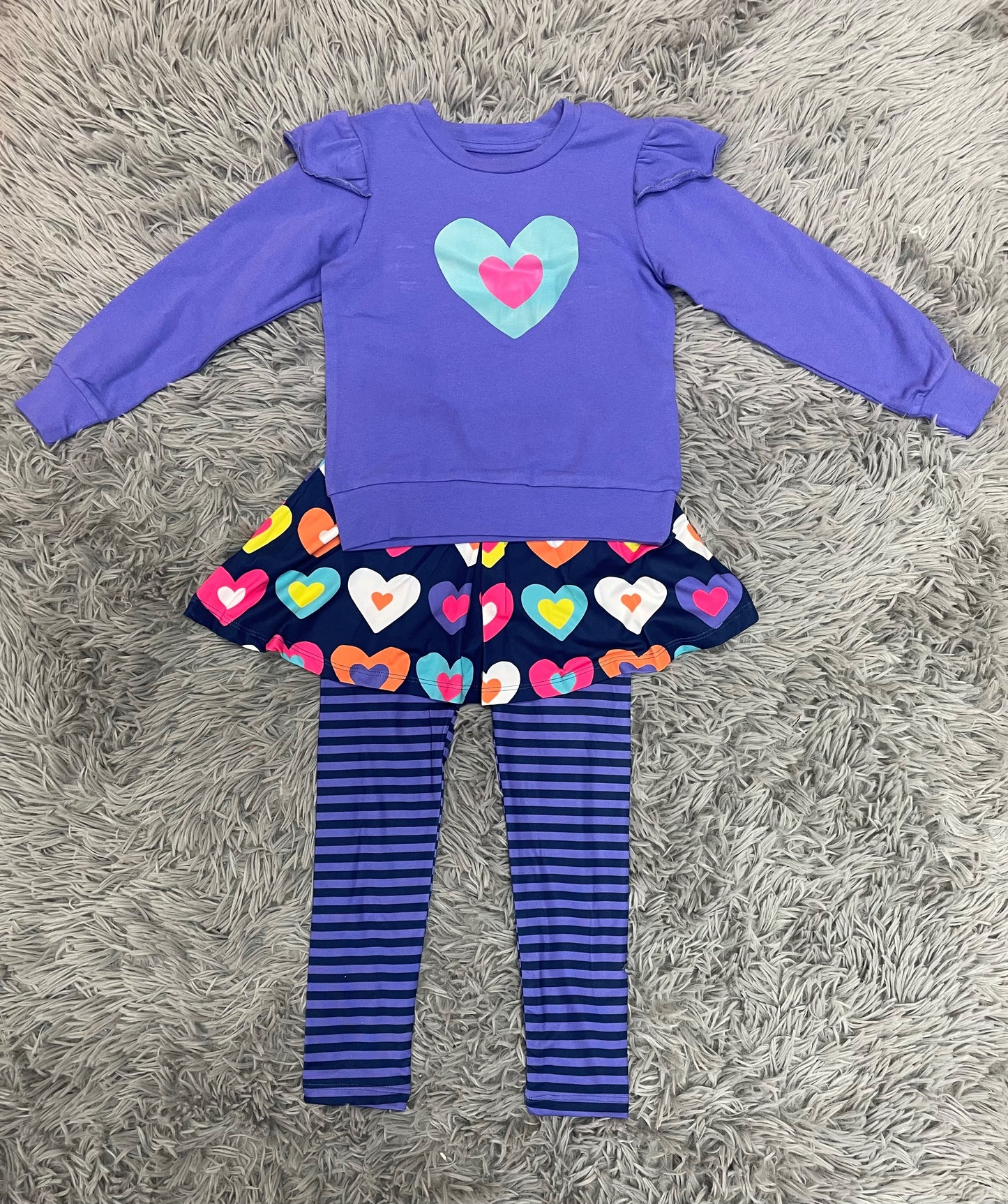 Blue Iris Sweatshirt & Graphic Hearts Skirted Leggings